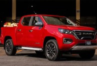 Ram 1200 é Fiat Titano mexicana com cabine simples e motor 2.4 da Mitsubishi