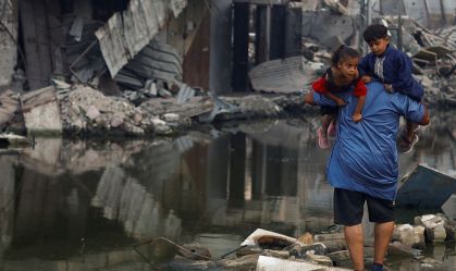 Militantes islâmicos lançam foguetes contra Israel; tanques avançam em Gaza