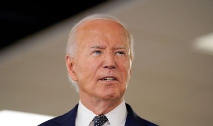 Biden diz a governadores que precisa dormir mais e limitará agenda até 20h