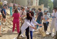 Ataques russos matam 20 na Ucrânia; hospital infantil foi alvo de mísseis