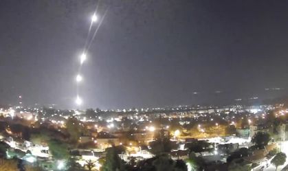 Israel intercepta dezenas de foguetes do Hezbollah durante a madrugada