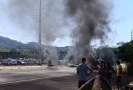 Grupo rural bloqueia rodovia em protesto contra visita de Bolsonaro no Pará