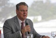 Fávaro se reúne com FPA pela primeira vez desde rompimento nas relações