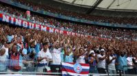Torcida do Bahia faz festa após vaga na final da Copa do Nordeste