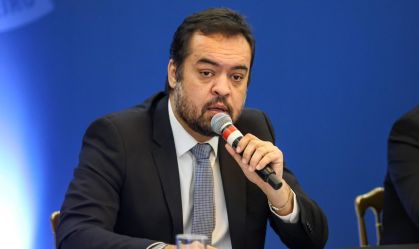 STF nega recurso da PGR e encerra dois inquéritos contra Cláudio Castro