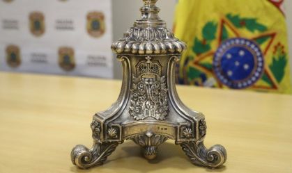 PF restitui cinco peças sacras à Igreja