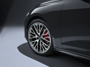 Novo Audi A5 Sedan na cor cinza Magnet