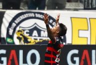 Flamengo castiga o Atlético-MG em plena Arena MRV e segue líder do Brasileirão