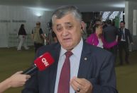 Cashback na reforma tributária é complemento e não se contrapõe à inclusão da carne, diz líder do governo à CNN