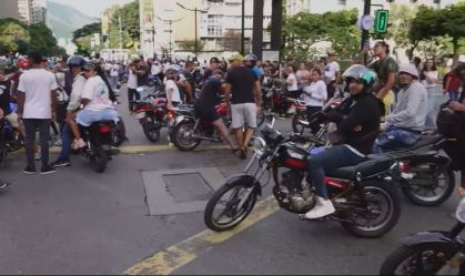 Operação "toc-toc": forças de Maduro vão atrás de envolvidos em protestos