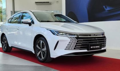 Interesse por carros híbridos e elétricos cresce em 2025, revela análise