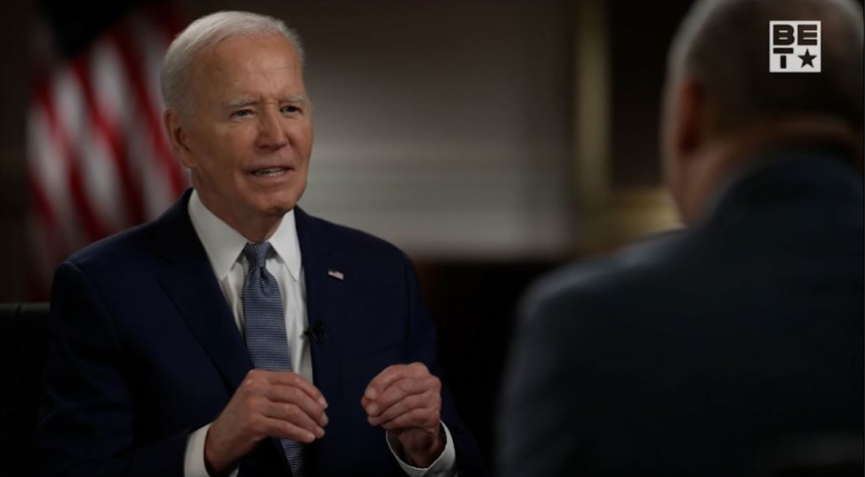 Presidente dos EUA, Joe Biden, em entrevista à BET News / Reprodução/BET