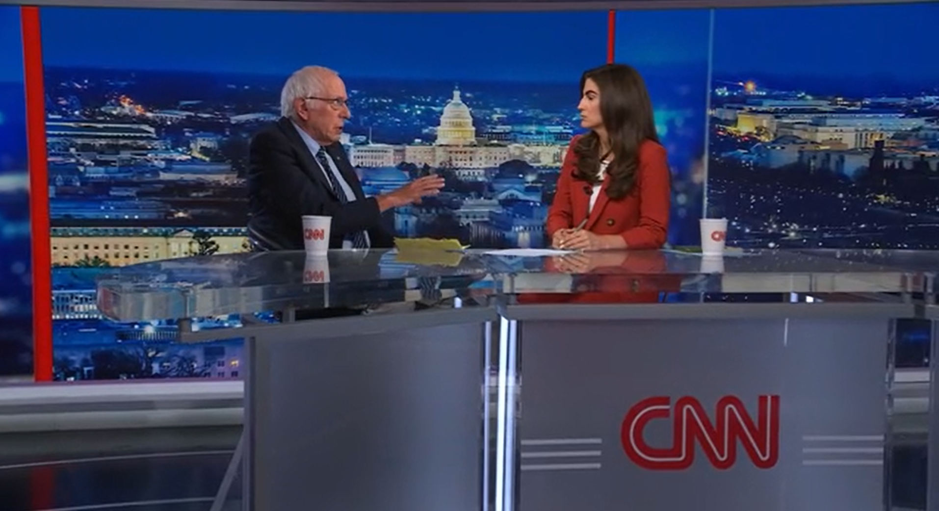Bernie Sanders defende candidatura de Joe Biden em entrevista à CNN