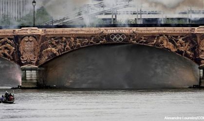Paris 2024: contaminação do Rio Sena adia prova de triatlo dos Jogos Olímpicos