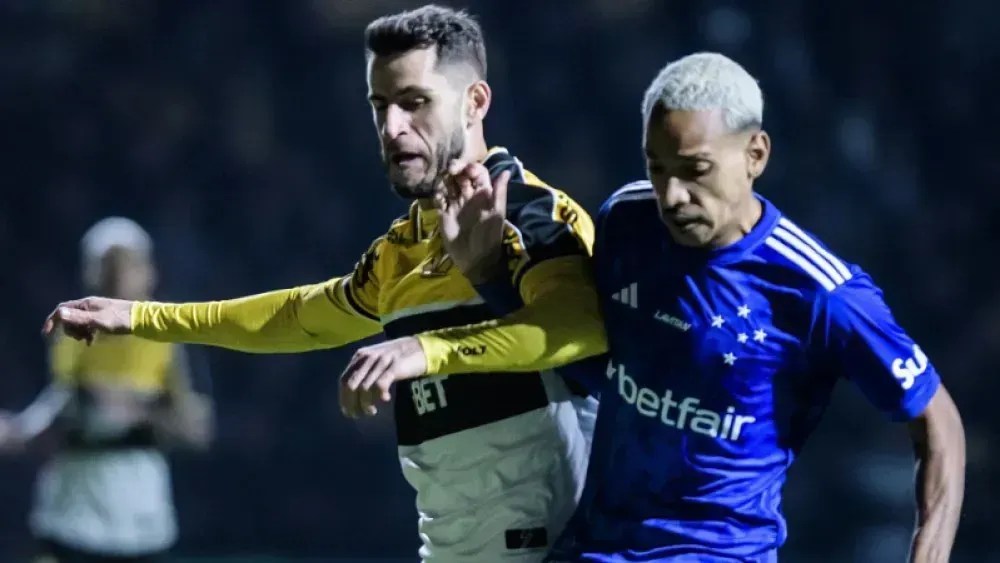 Criciuma venceu o Cruzeiro no Heriberto Hulse