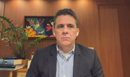 Marasmo pelo comando do Senado contrasta com disputa acirrada na Câmara, diz cientista político à CNN