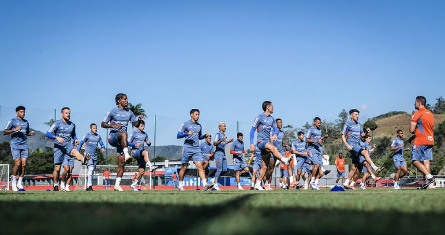 Cruzeiro tenta melhorar seus números como visitante no Brasileirão