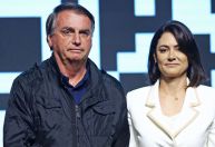 Bolsonaro diz que Michelle pretende se candidatar ao Senado em 2026
