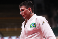 Paris 2024: Daniel Cargnin é surpreendido e perde na primeira rodada