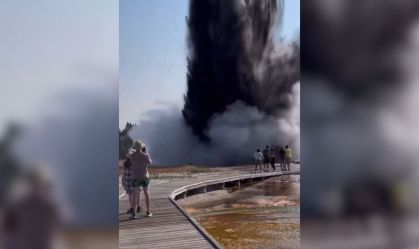 Explosão hidrotérmica no Parque Nacional de Yellowston