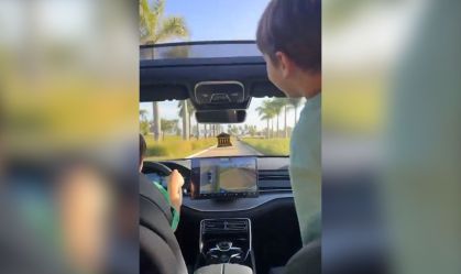Polícia não vê infração no vídeo em que filho de 7 anos do cantor Gusttavo Lima dirige carro