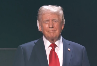 Trump promete reduzir taxa de juros e cortar impostos