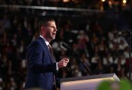 Filho de Trump diz que postura do pai no atentado é “um dos atos mais corajosos da política americana