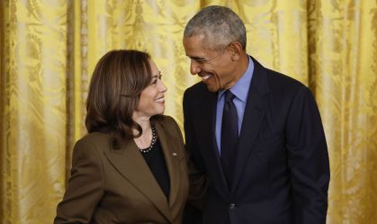 Obama deve declarar apoio a Kamala Harris em breve, diz fonte