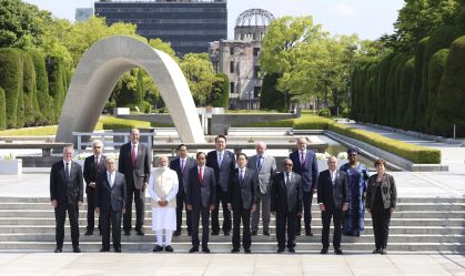 Japão convida Israel para cerimônia de promoção da paz mundial e gera protestos