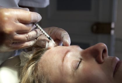 Anvisa determina apreensão de lote falsificado de botox