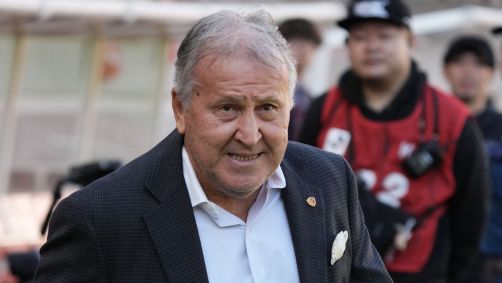 Embaixador do Time Brasil, Zico foi furtado em Paris