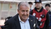 Técnico do Japão quer "ajuda" de Zico antes de duelo com Brasil na Copa