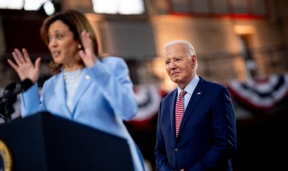 Líder democrata na Câmara elogia Biden, mas não declara apoio a Kamala Harris