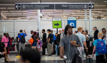 Aeroporto mais movimentado do mundo pede paciência com apagão aos passageiros