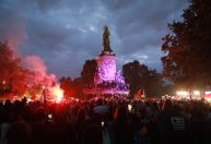 Manifestantes protestam na França após vitória da extrema direita no 1º turno das eleições