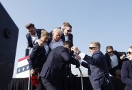 Atentado contra Trump: Homem que foi morto na plateia de comício era bombeiro