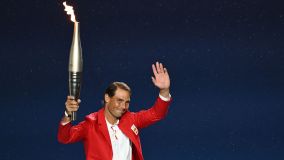Rafael Nadal carregou a tocha na cerimônia de abertura dos Jogos Olímpicos Paris 2024