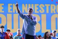 Nicólas Maduro assume terceiro mandato como presidente da Venezuela; acompanhe