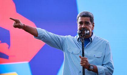 Venezuela rompe relações diplomáticas com o Peru