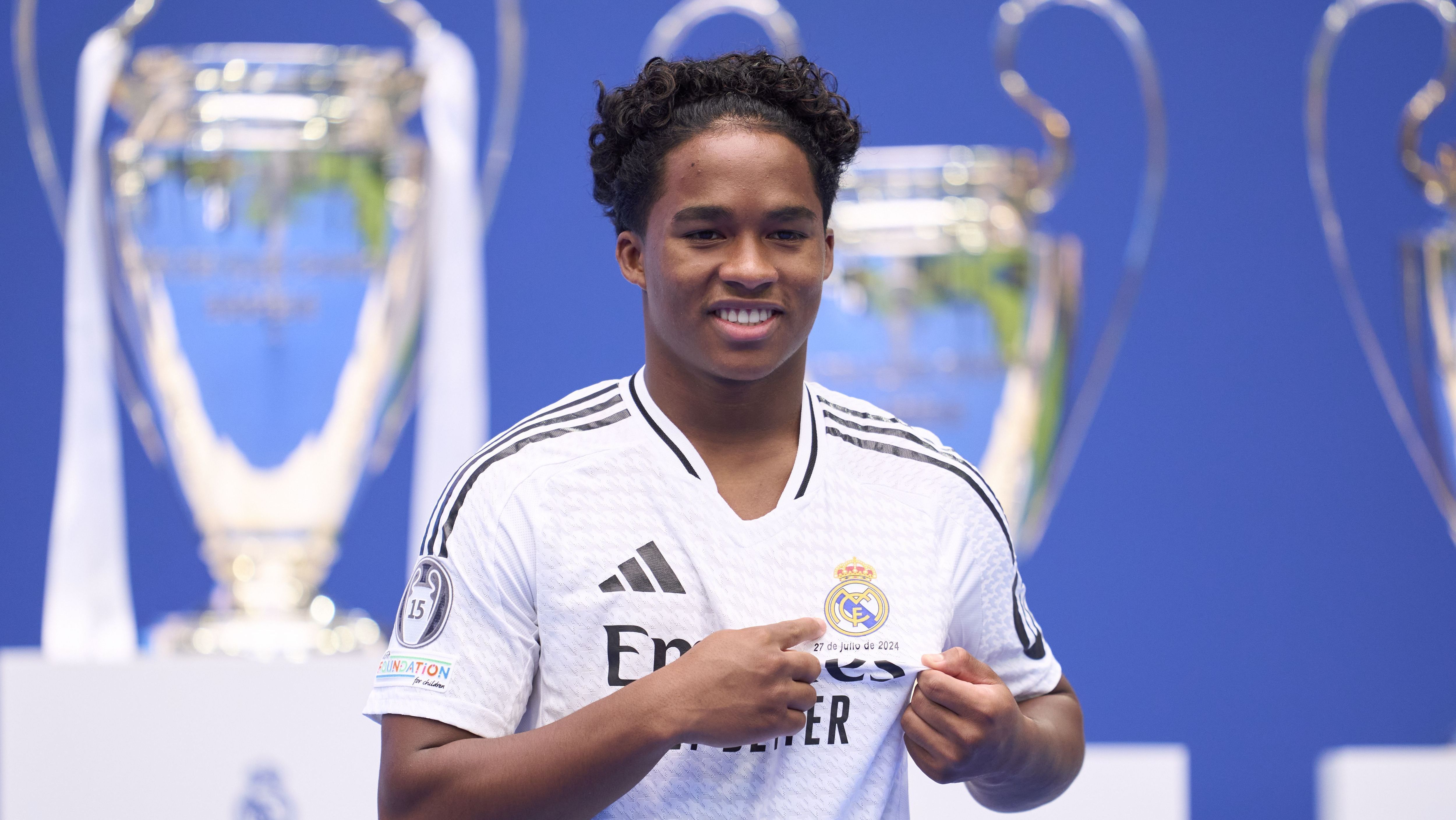 Endrick fará sua estreia nesta quarta-feira (31), em amistoso contra o Milan