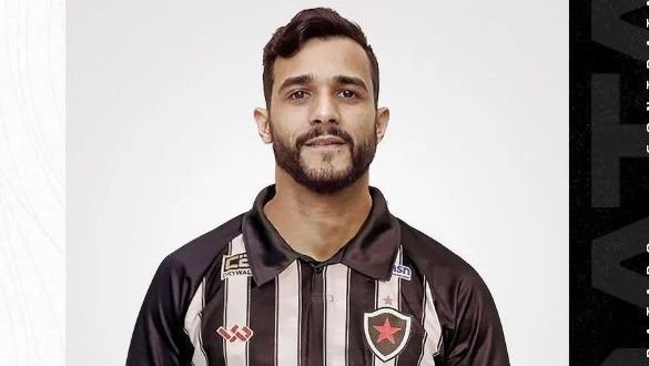 Henrique Dourado é o novo reforço do Botafogo-PB