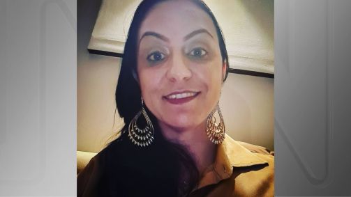 A médica Claudia Soares Alves foi presa por sequestrar bebê em Uberlândia (MG)