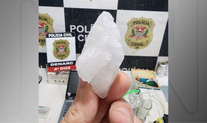 Cerca de 2,1 quilos de metanfetamina foram encontrados em apartamento em São Paulo