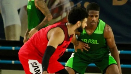 Jamal Murray e Georginho em ação no jogo-treino entre Canadá e Brasil