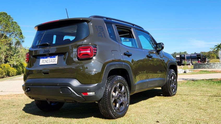 Jeep Renegade Willys: versão limitada na linha 2025 / Thiago Ventura/CNN Brasil