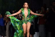 "O Beijo da Mulher Aranha", com Jennifer Lopez, estreará no Festival de Sundance