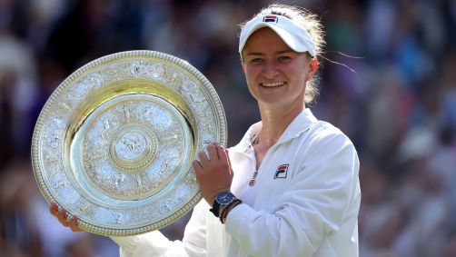 Barbora Krejcikova conquista pela primeira vez o título de Wimbledon