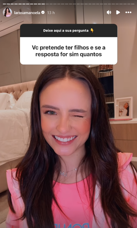 Em stories publicados no Instagram, a atriz Larissa Manoela responde se pretende ter filhos com o marido, o ator André Luiz Frambach / Instagram/Larissa Manoela