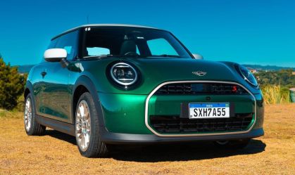MINI Cooper S 2025: quinta geração chega ao Brasil