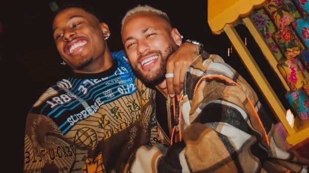 Neymar manda mensagem de apoio a Paulo André antes do embarque do atleta para a Olimpíada de Paris